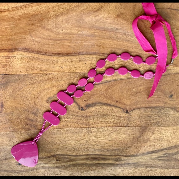 💗 Luella Bartley x Target Magenta Necklace 💗 - Picture 1 of 2